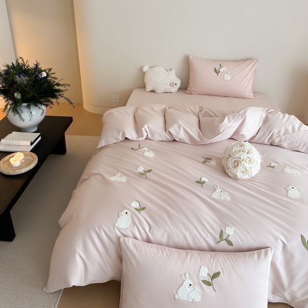Wholesale INS Style Girly Cartoon Towel Embroidery Pure Naked Sleep 100% Long-Staple Cotton Four-Piece Set_maomaolike.com