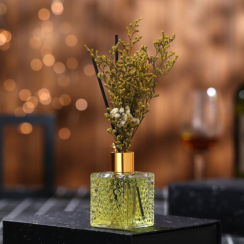 Flameless Essential Oil Home Bedroom Long-lasting Dried Flower Decoration Diffuser For Women Light Fragrance Niche Aromatherapy Wh_maomaolike.com