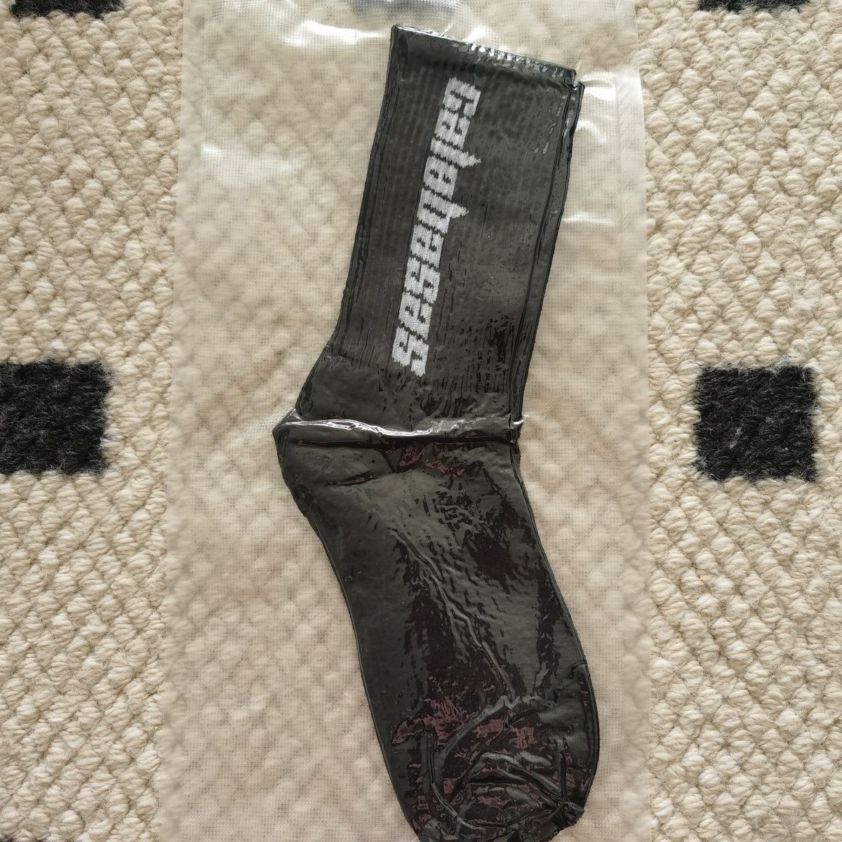 Vacuum packed socks Internet celebrity sports ins for men and women couples mid-tube hip-hop street versatile_maomaolike.com