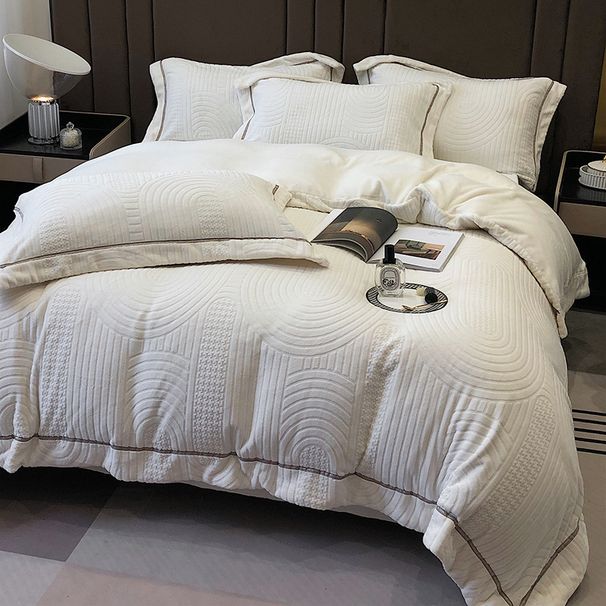 Winter New Solid Color Thickened Milk Velvet Duvet Cover Warm Sheet Bed Skirt Four-Piece Set Coral Fleece Bedding_maomaolike.com