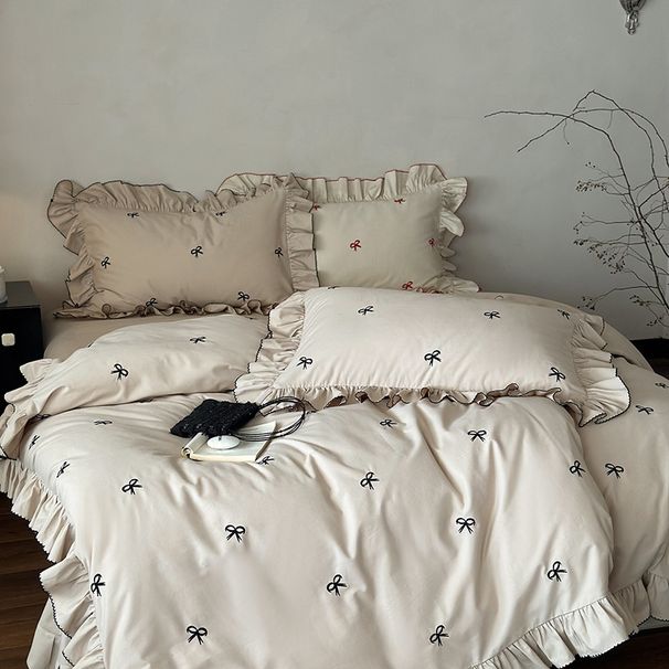 Wholesale French Embroidery Bowknot Full Satin Brushed Four-Piece Princess Style Pleated Lace Pure Cotton 4-Piece Set_maomaolike.com