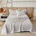 Air Conditioning Quilt Solid Color Thin Summer Quilt Three Piece Set_maomaolike.com