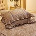 European Style Quilted Thickened Skirt Lace Bed Single Piece 1.95m Swan Velvet Warm Mattress Non-Slip Pad Cover_maomaolike.com