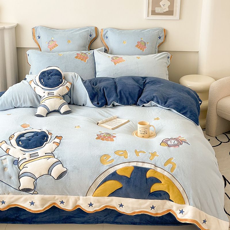 1 Cartoon Milk Velvet Four-Piece Set Thickened Winter Coral Fleece Flannel Cute Children's Sheet Duvet Cover Double Bed_maomaolike.com