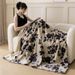 Class A Three-Dimensional Carved Milk Velvet Autumn Winter, Suitable For Naps, Office Air Conditioning, Sofa, Small Quilt, Shawl,_maomaolike.com