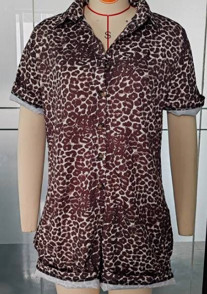 New Women's print holiday style lapel design shirt shorts suit women_maomaolike.com