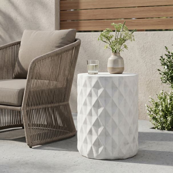 Outdoor LightWeight Concrete Side Table_maomaolike.com