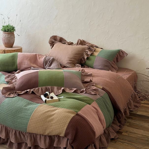 Wholesale Korean Style Soft Double Layer Crinkle Gauze All 4-Piece Vintage Spliced Plaid Ruffled Pure Cotton Four-Piece Set_maomaolike.com