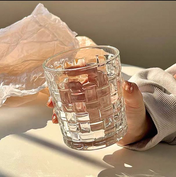 Rainbow Refraction Glossy Painted Hand-painted Design Sense Glass Beautiful Niche Handmade Whiskey Cup_maomaolike.com