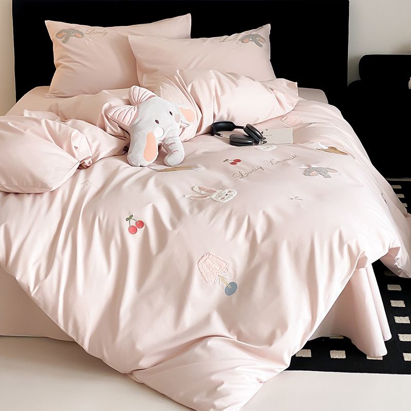 Fresh And Simple Autumn Winter 100S Cotton Brushed Four-Piece Set Cartoon Towel Embroidery Soft Duvet Cover Children's Bedding_maomaolike.com