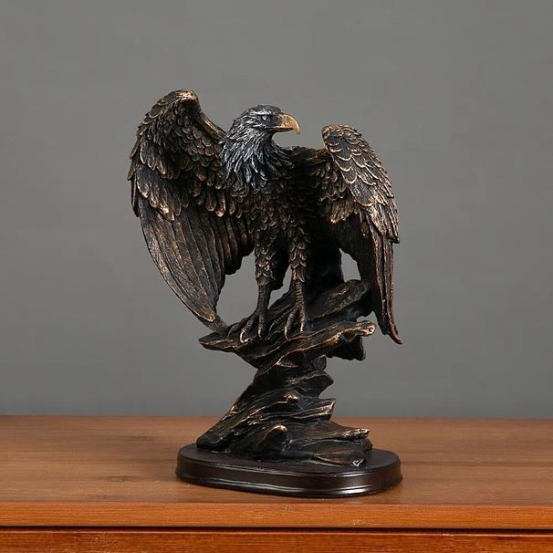 Resin Crafts Office Grand Display Eagle Da Peng Spreading Wings Ornament Living Room High-end Realistic Feel Strong_maomaolike.com