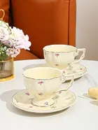 Cups & Saucers_maomaolike