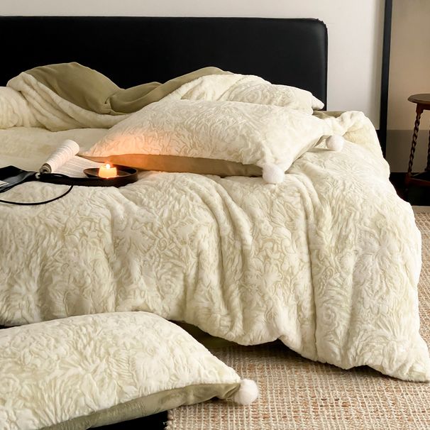 Fleece-Lined Thickened Autumn Winter Warm Milk Velvet Four-Piece Set Double-Sided Coral Fleece Duvet Cover Simple Luxury Carved An_maomaolike.com