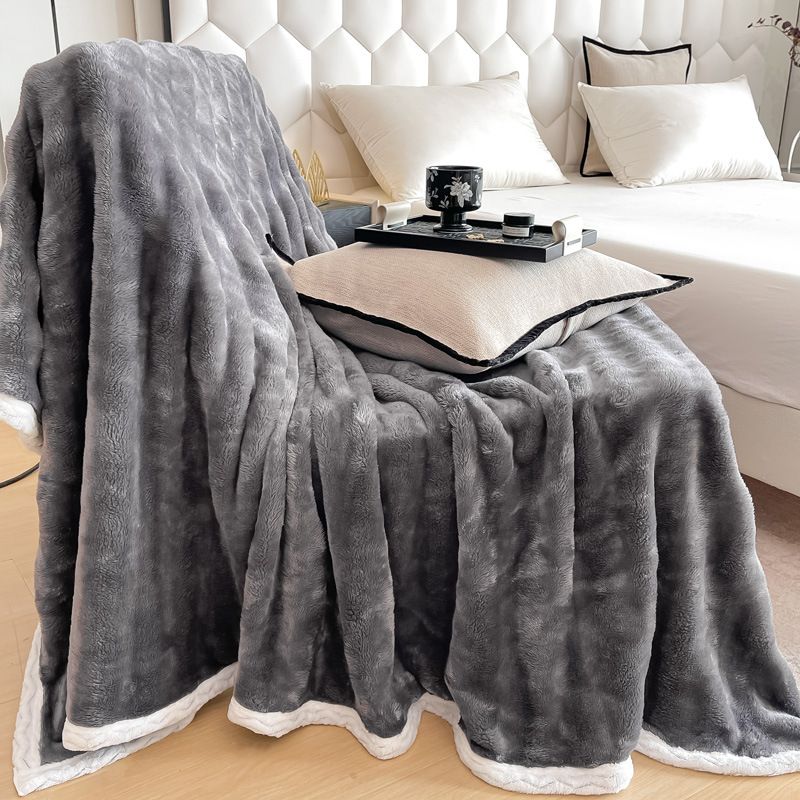 Autumn And Winter High Weight Bubble Bunny Flannel Air Conditioning Sofa Cover Gift Leisure Coral Fleece Small Blanket_maomaolike.com