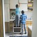 2.75 Feet Folding Step Stool With Iron Frame And Anti-Slip Pedals_maomaolike.com