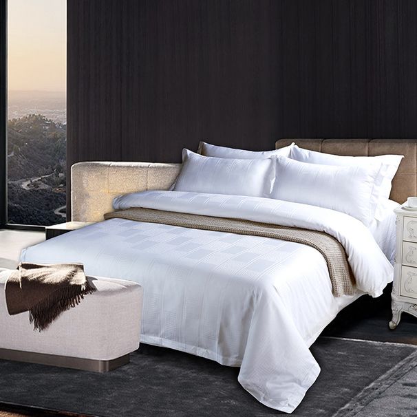Bedding Manufacturer Wholesale Cotton Satin Duvet Cover Embroidered Hotel Three-Four-Piece Set Pure White_maomaolike.com