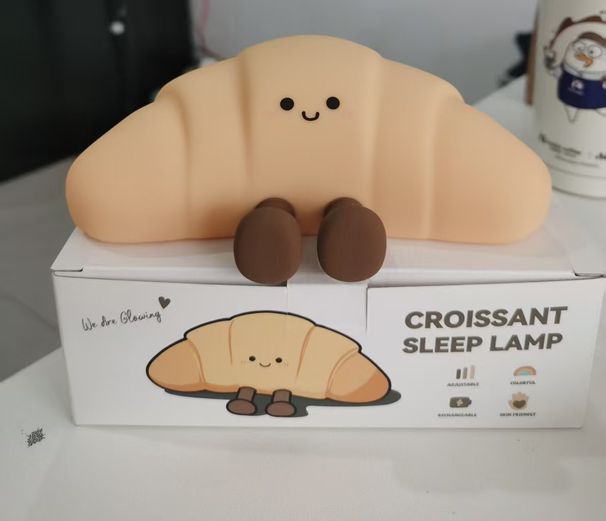 Cowhorn-shaped Night And Cute, With Soft Light, Rechargeable, Eye-protective, For Bedroom Bedside, Sleep Use,_maomaolike.com
