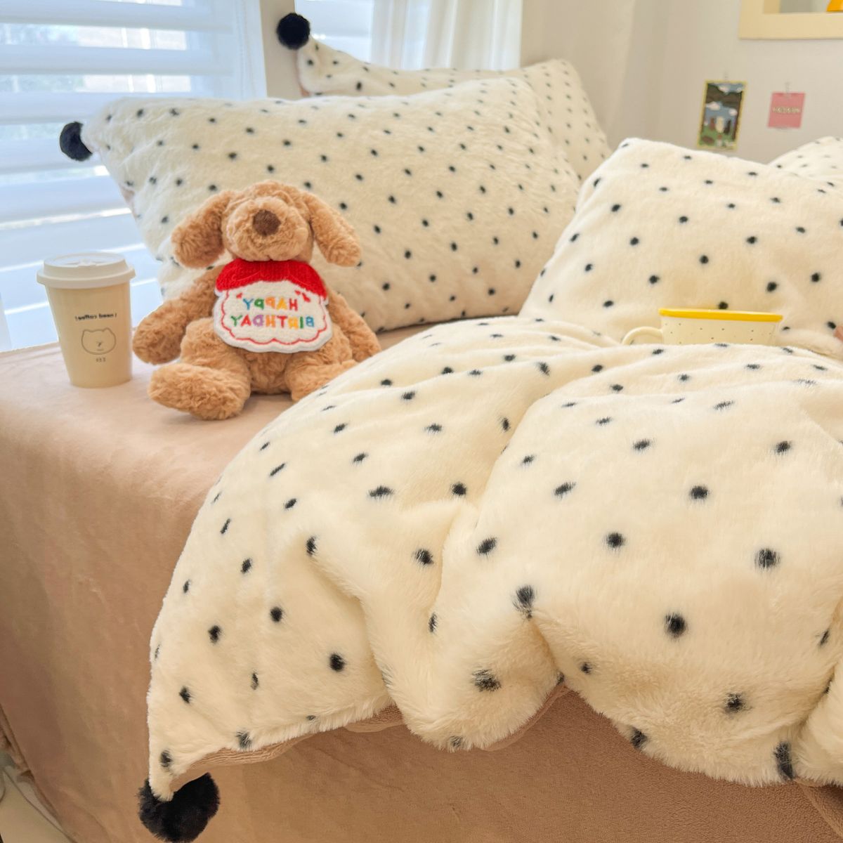 Wholesale Korean Style Rex Rabbit Fur Ball Cute Polka Dot Milk Four-Piece Autumn Winter Double-Sided Velvet Warm 4-Piece Set_maomaolike.com
