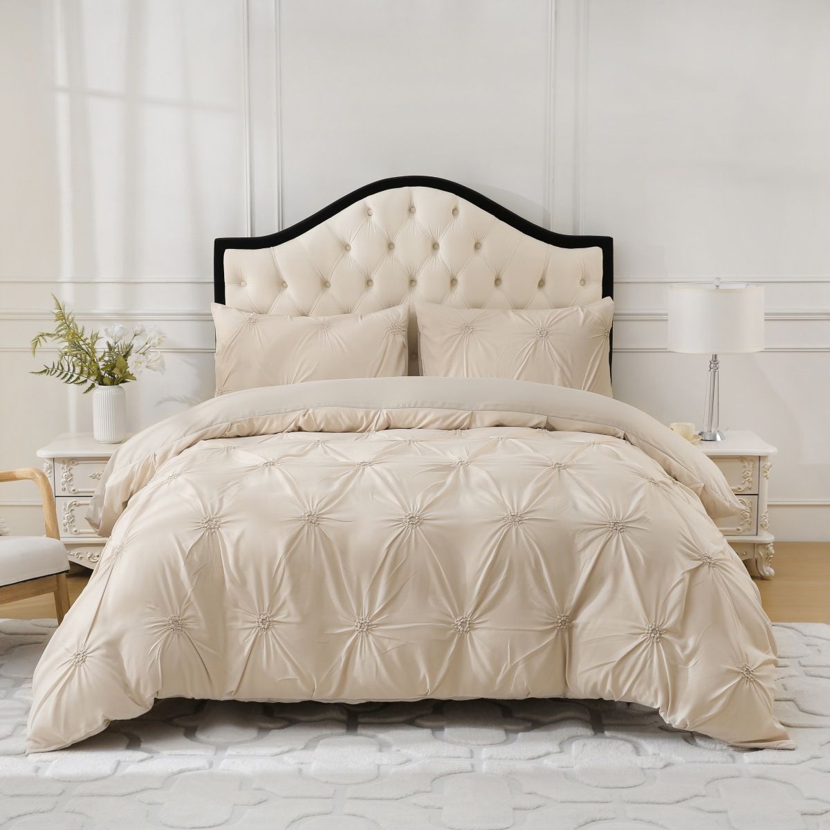 Embossed Floral Duvet Cover Set Beige Pleated Textured Bedding 3-Piece With Pillowcases - Luxury Hotel Style Home_maomaolike.com