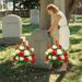 Artificial Cemetery Flowers - Outdoor Funeral Rose Bouquet, Long-Lasting Artificial Memorial Wreath, No Batteries Required_maomaolike.com