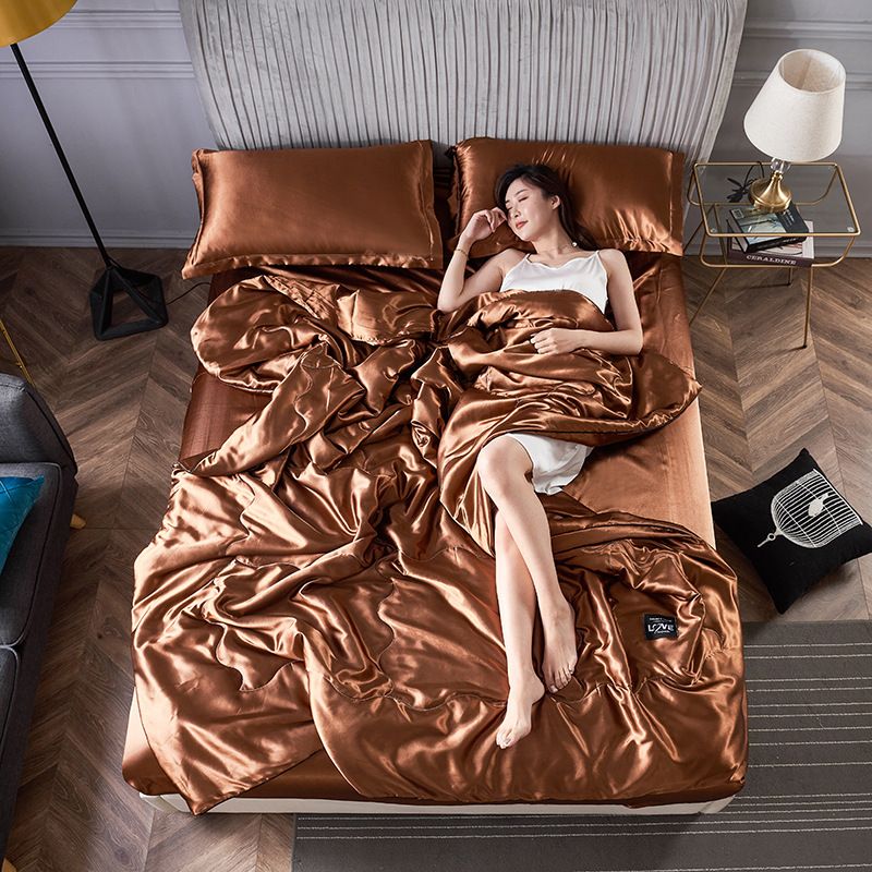 Spring Ice Cooling Air Conditioner Four-Piece Washable Cool Silk Thin Summer Quilt Sheet Bed Cover Set_maomaolike.com