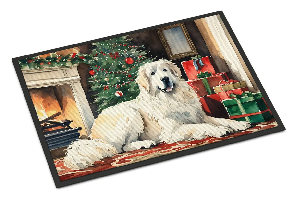Great Pyrenees Cozy Christmas Doormat Front Door Mat Indoor Outdoor Rugs For Entryway, Non Slip Washable Low Pile, 24H X 36W_maomaolike.com