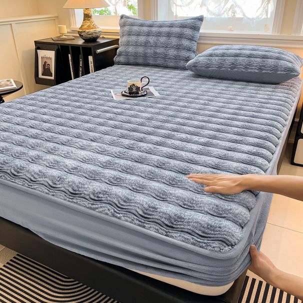 Thickened Rabbit Fur Sheet Single Piece Winter Milk Coral Bed Cover Fleece Warm Mattress Protector Three-Piece Set_maomaolike.com