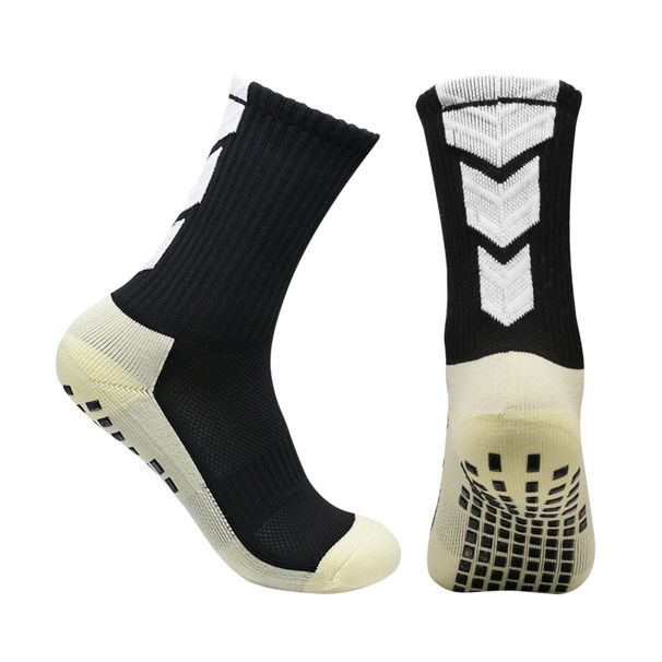 adult towel bottom mid tube football socks men's moisture wicking sports socks wear resistant non slip point rubber socks massage bottom_maomaolike.com