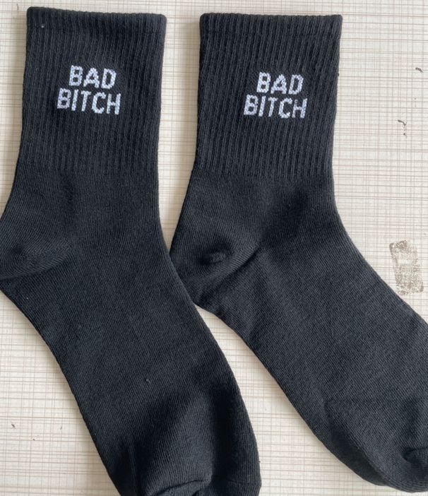 Unisex BAD B ITCH socks Medium socks White socks alphabet socks sub-casual socks_maomaolike.com
