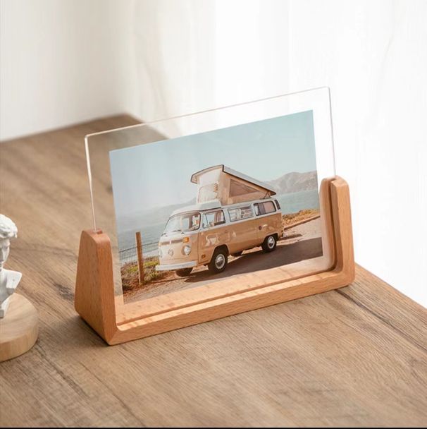 High-End Solid Wood Display Stand U-Shaped Beech Transparent Empty Creative 678inch Acrylic Photo Frame_maomaolike.com