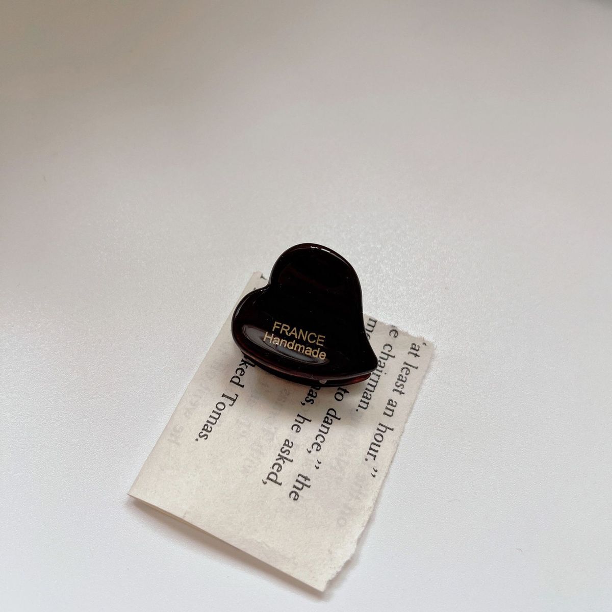 Unisex Gold Label Love Clip Mini acetate clip bangs side clip Children's shark clip women's hair accessories Clip_maomaolike.com