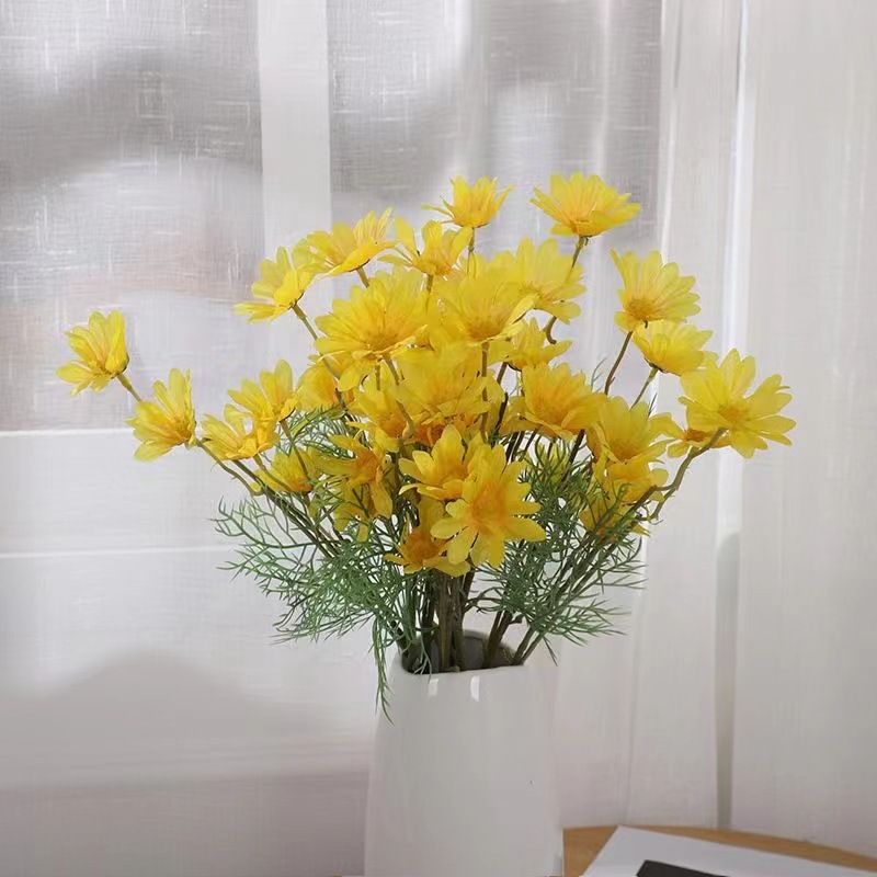 Artificial Flower Decoration: 5 Small Wild Chrysanthemums For Wedding Decoration, Daisies, Fake Flowers, A Bouquet Of_maomaolike.com