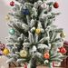 6 Ft Unlit Snow-Flocked Slim Pine Artificial Christmas Tree With Realistic Branches And 394 Tips_maomaolike.com