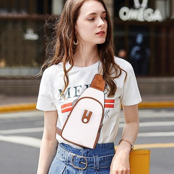 Small Sling Bag For Women Crossbody Bags For Women Trendy Leather Chest Waist Bag Mini Fanny Packs Cross Body Purse For Travel (Style B Off White)_maomaolike.com