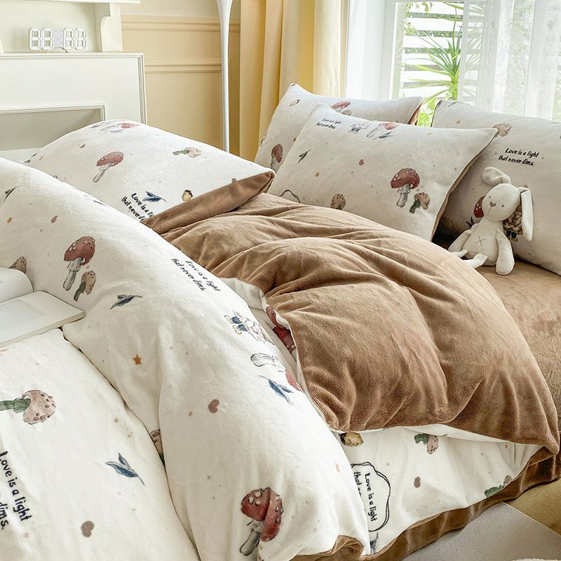 Milk Velvet Winter Warm Thickened Coral Duvet Cover Double-Sided Fleece Flannel Bed Sheet Four-Piece Set_maomaolike.com