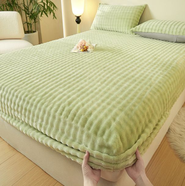 2025 New Autumn Winter Rabbit Fur Plush Sheet Single Piece Mattress Protector Thickened Coral Fleece Bed Cover_maomaolike.com