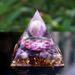 Pyramid Decoration Natural Crystal Gravel Energy Tower_maomaolike.com