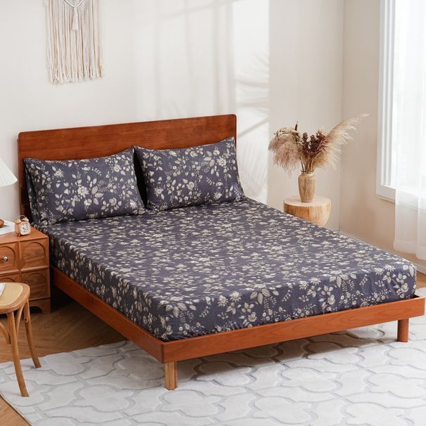 Dark Floral Luxury Polyester Skin Friendly Bed Mattress Protector Fitted Sheet_maomaolike.com