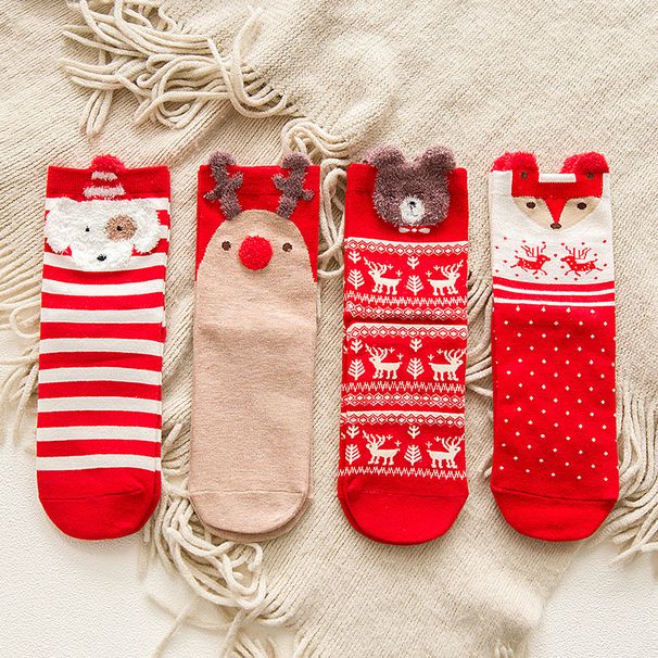Christmas sock Autumn and winter big Red socks 4 pairs of three-dimensional cartoon Christmas socks cute elk ladies mid-tube socks_maomaolike.com