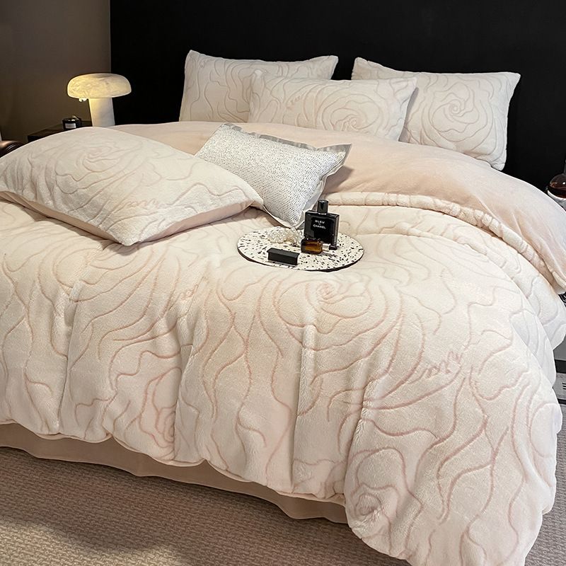 Winter Rabbit Fur Four-Piece Carved Milk Velvet Thickened Coral Fleece Bed Sheet Duvet Cover High Grammage Warm Three-Piece Set_maomaolike.com