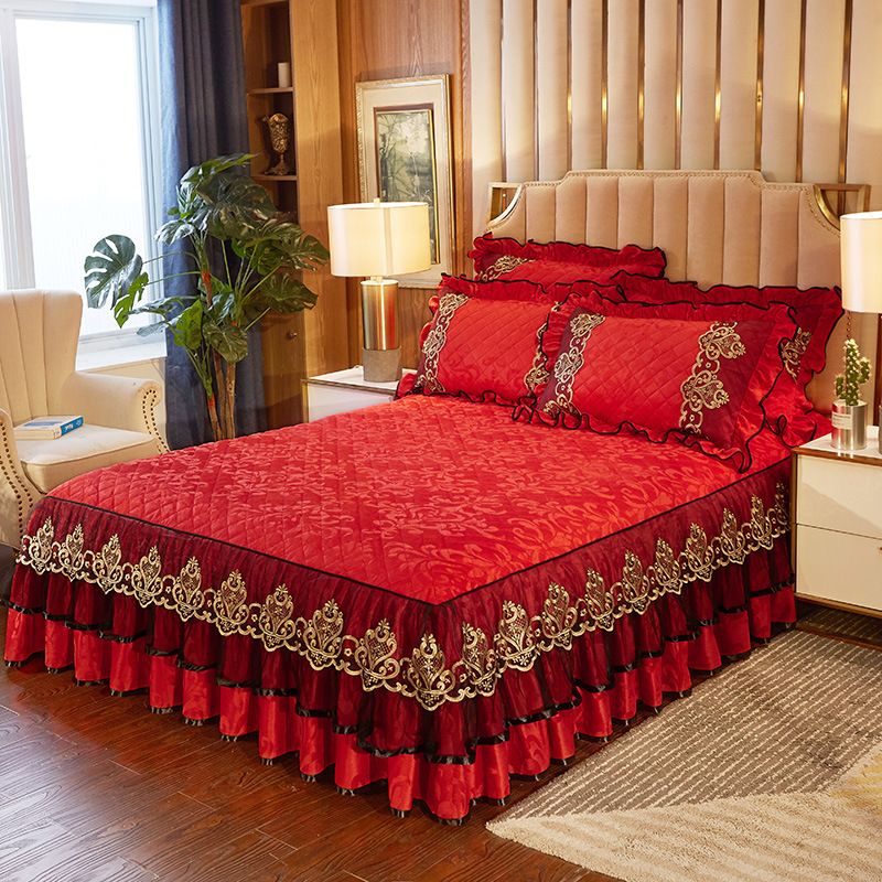 Single Piece Quilted Thickened Crystal Velvet Bed Skirt Style Non-Slip Mattress Dust Cover 1.8m_maomaolike.com
