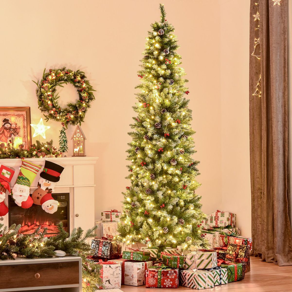 7.5 Ft Pre-Lit Snow-Dipped Artificial Christmas Tree With Realistic Branches, 350 LED Lights, Pine Cones, Red Berries And 1075 Tips_maomaolike.com
