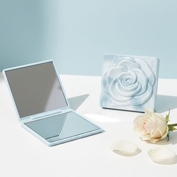Rose Pattern Foldable Makeup Mirror, Double Sided Pocket Mini Magnifying Mirror, Portable Compact Cosmetic Mirror For Daily Travel
_maomaolike.com