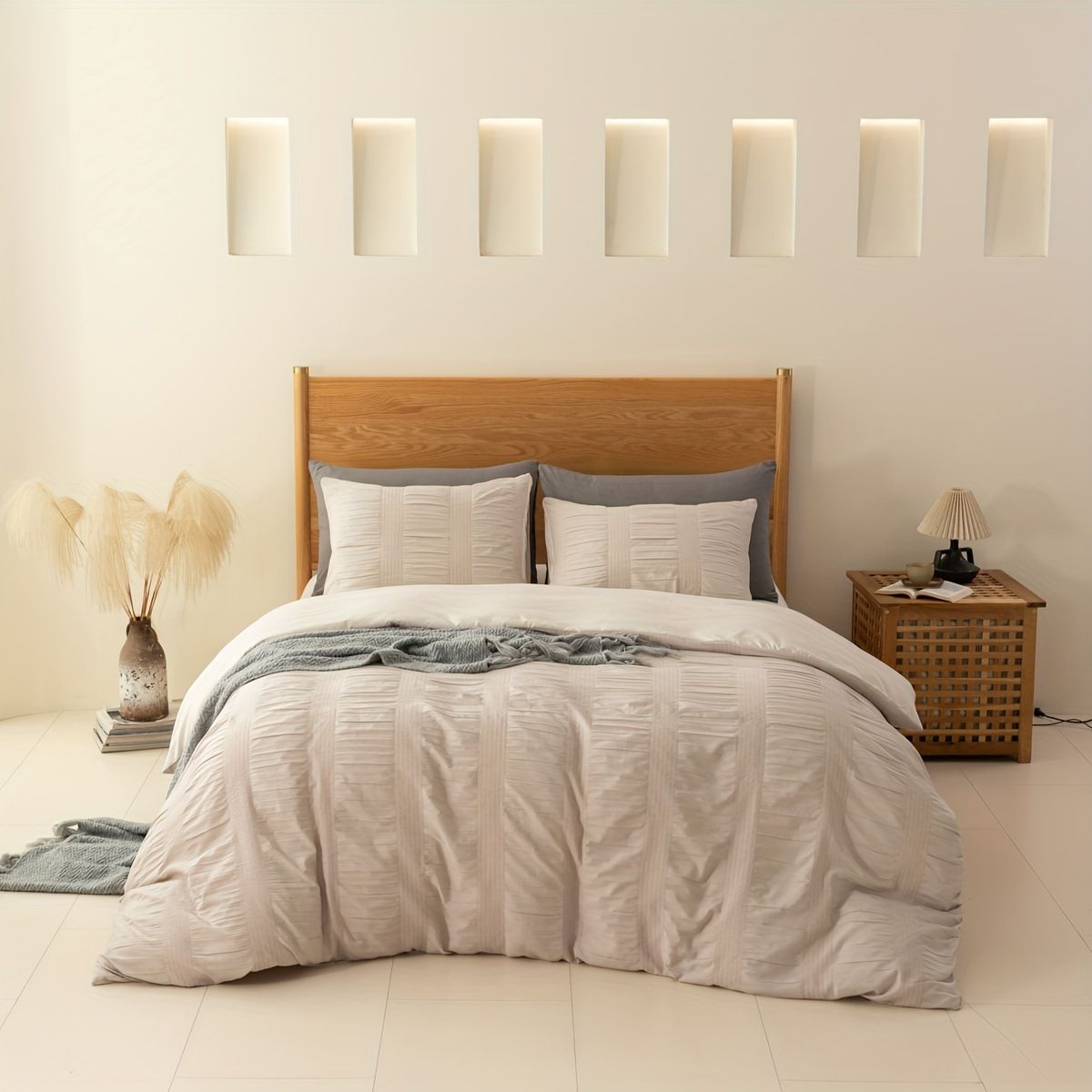 Home Garden Three Piece Set Solid Color Wide Striped Seersucker Quilt Set_maomaolike.com