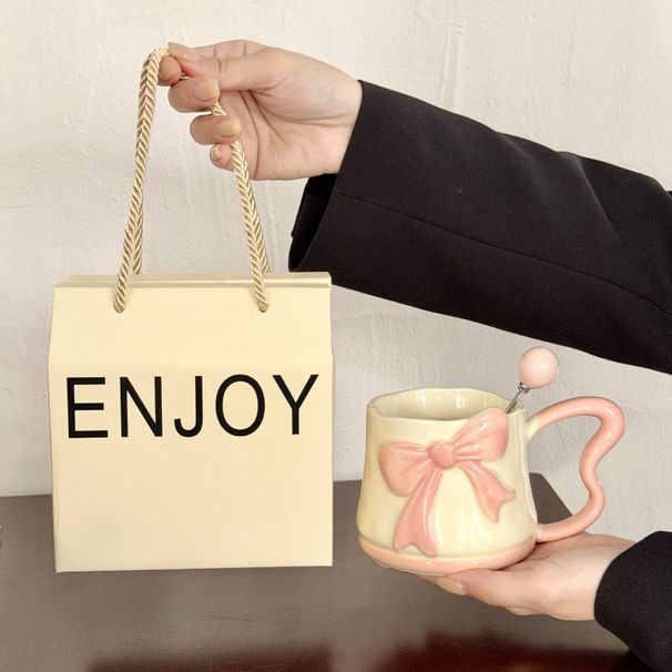 High-value Appearance Embossed Bowknot Ceramic Mug, Ins-style Cute Ceramic Water Cup, Perfect Birthday Gift And Souvenir_maomaolike.com