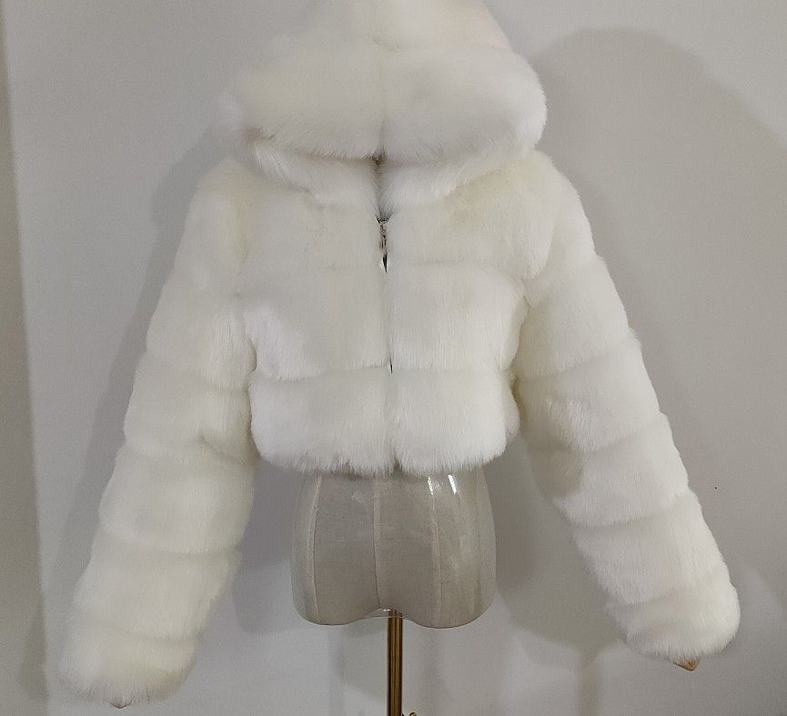 Women's Winter Thickened Artificial Fur Coat Short Jacket Fashion Large Size_maomaolike.com