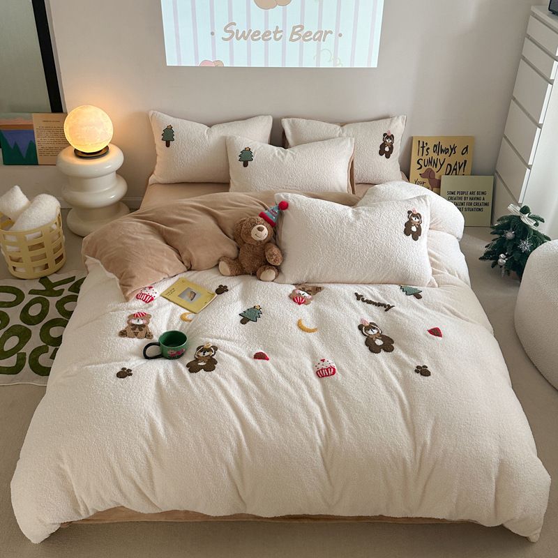 Cartoon Cute Thickened Coral Milk Velvet Bedding Four-Piece Set With Fleece Flannel Duvet Cover Sheet Bed Skirt_maomaolike.com