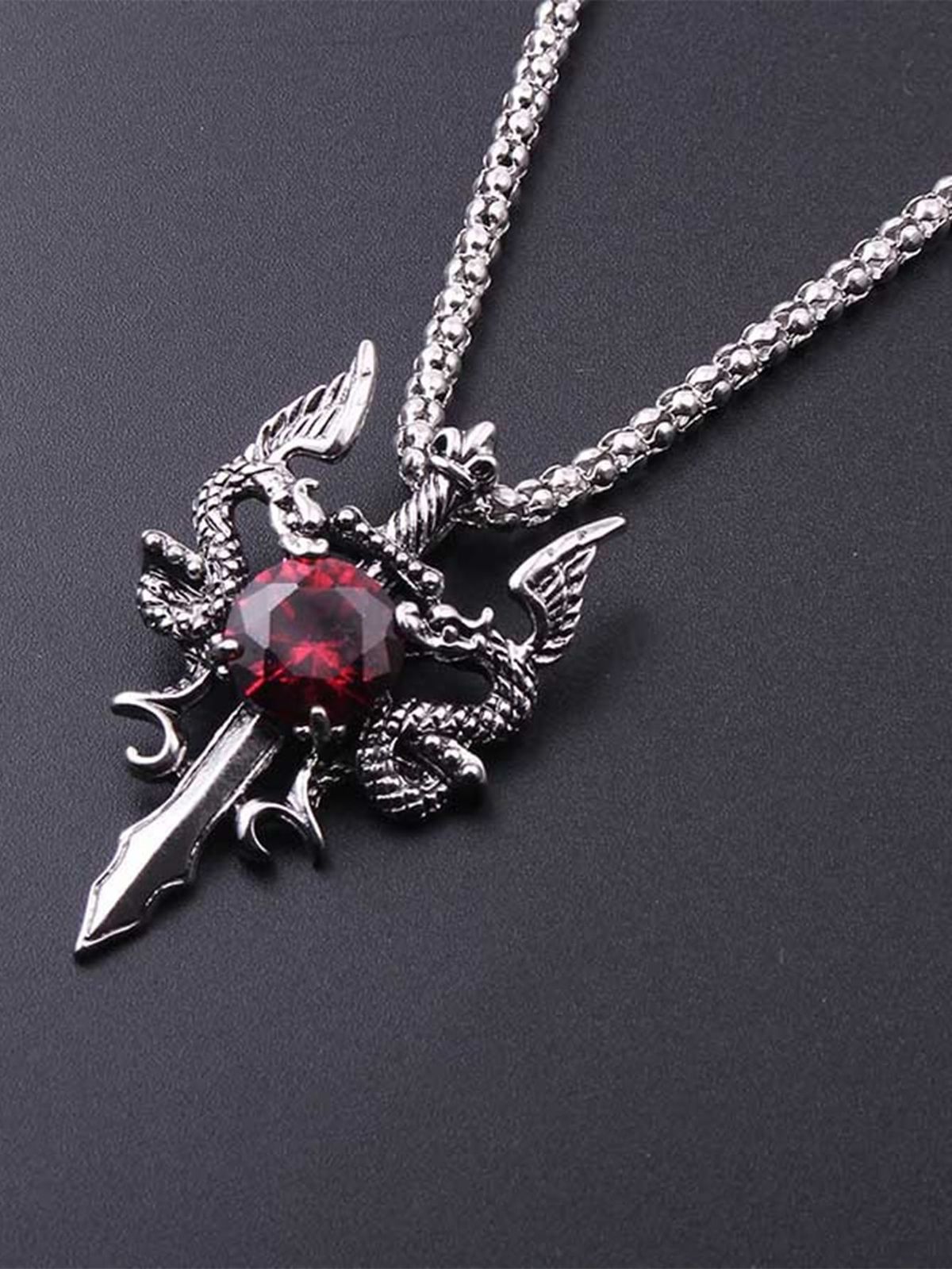 1 Gothic Water Diamond Long Men's Dominant Retro Dragon Necklace_maomaolike.com