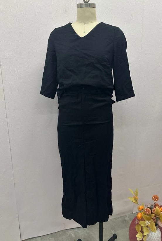 Women's Clothing solid color simple casual style skirt temperament two piece suit_maomaolike.com
