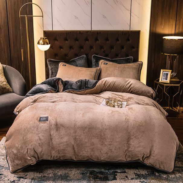 Milk Warm Four-Piece Set Crystal Bed Sheet Quilt Winter Double-Sided Velvet Bedding Manufacturer Wholesale_maomaolike.com